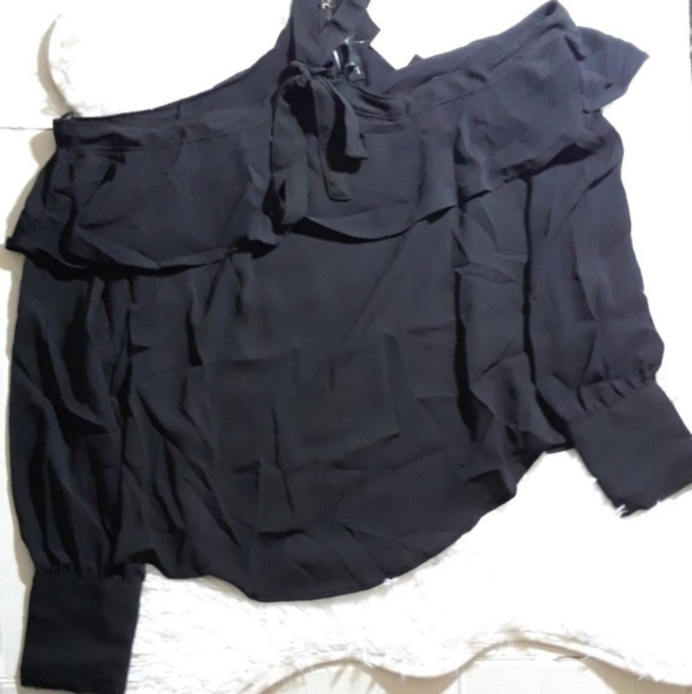 Love University Ruffle Cold Shoulder Blouse - Picture 8 of 8